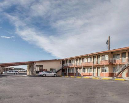 Rodeway Inn & Suites Hermiston - image 2