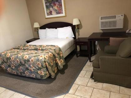 Knights Inn Hermiston - image 11