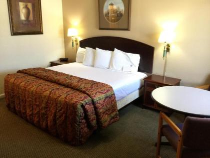 Knights Inn Hermiston - image 2