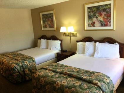Knights Inn Hermiston - image 3