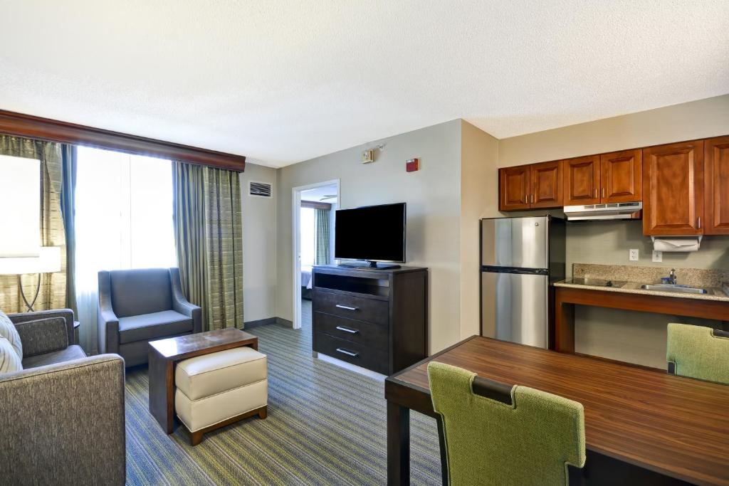 Homewood Suites Dulles-International Airport - main image