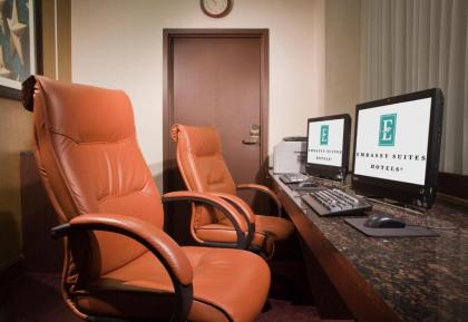 Embassy Suites by Hilton Dulles Airport - image 2