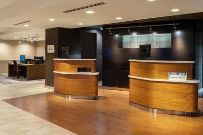 Courtyard by Marriott Dulles Airport Herndon/Reston - image 12