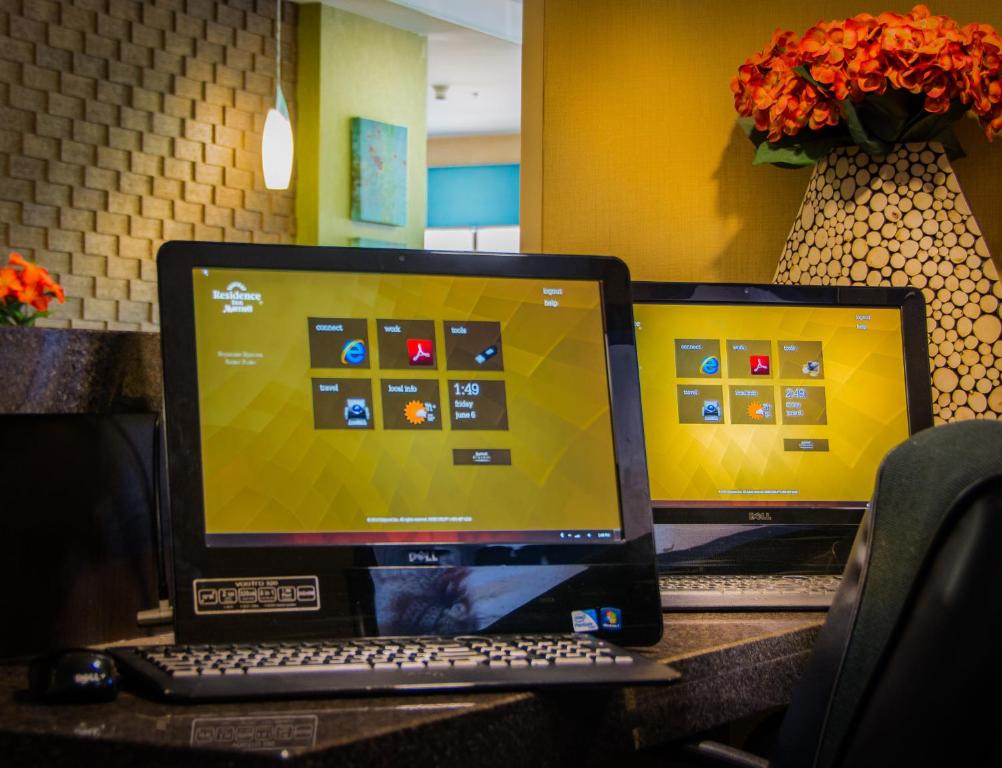 Residence Inn by Marriott Herndon Reston - image 5