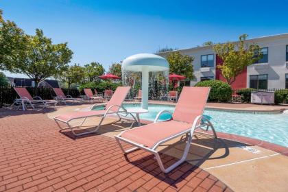 Inn at Chocolate Avenue - image 11