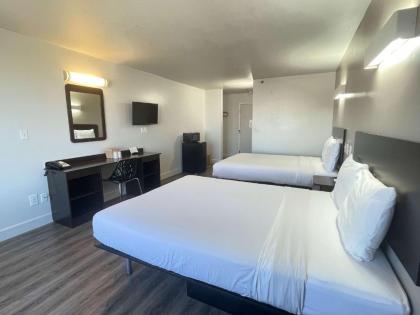 Motel 6-Hesperia CA - West Main Street I-15 - image 12