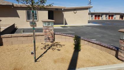 Motel 6 Maple/Main - image 12
