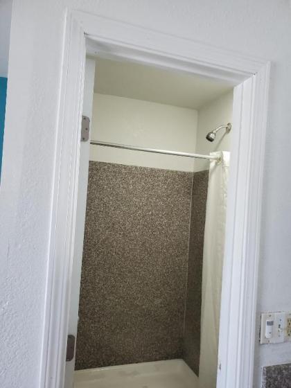 High Desert Inn - image 5