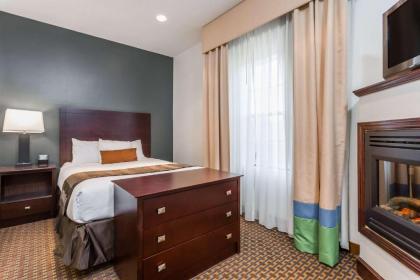Wingate by Wyndham High Point - image 13