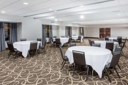 Wingate by Wyndham High Point - image 14