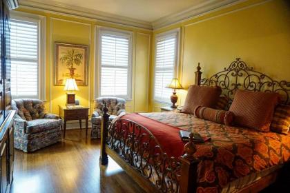 JH Adams Inn Trademark Collection by Wyndham - image 5