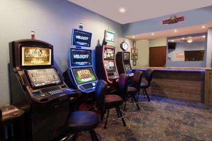 Baymont by Wyndham Highland - image 8