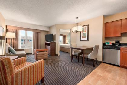 Homewood Suites by Hilton Columbus-Hilliard - image 6