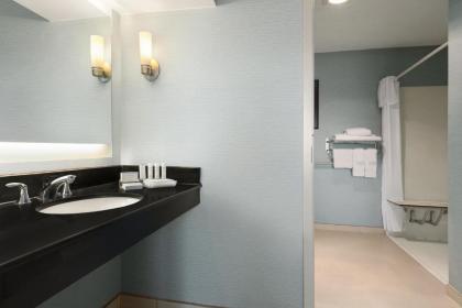 Homewood Suites by Hilton Columbus-Hilliard - image 9