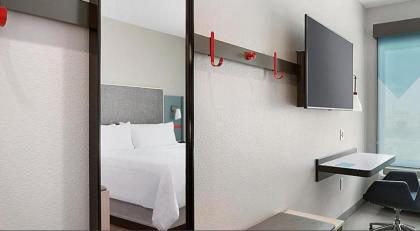 avid Hotels Columbus Northwest Hilliard - image 11