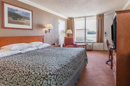 Days Inn by Wyndham Hillsboro TX - image 15