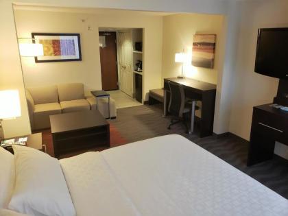 Holiday Inn Express Portland West/Hillsboro an IHG Hotel - image 2