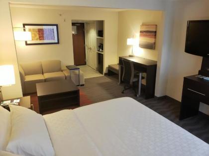 Holiday Inn Express Portland West/Hillsboro an IHG Hotel - image 7