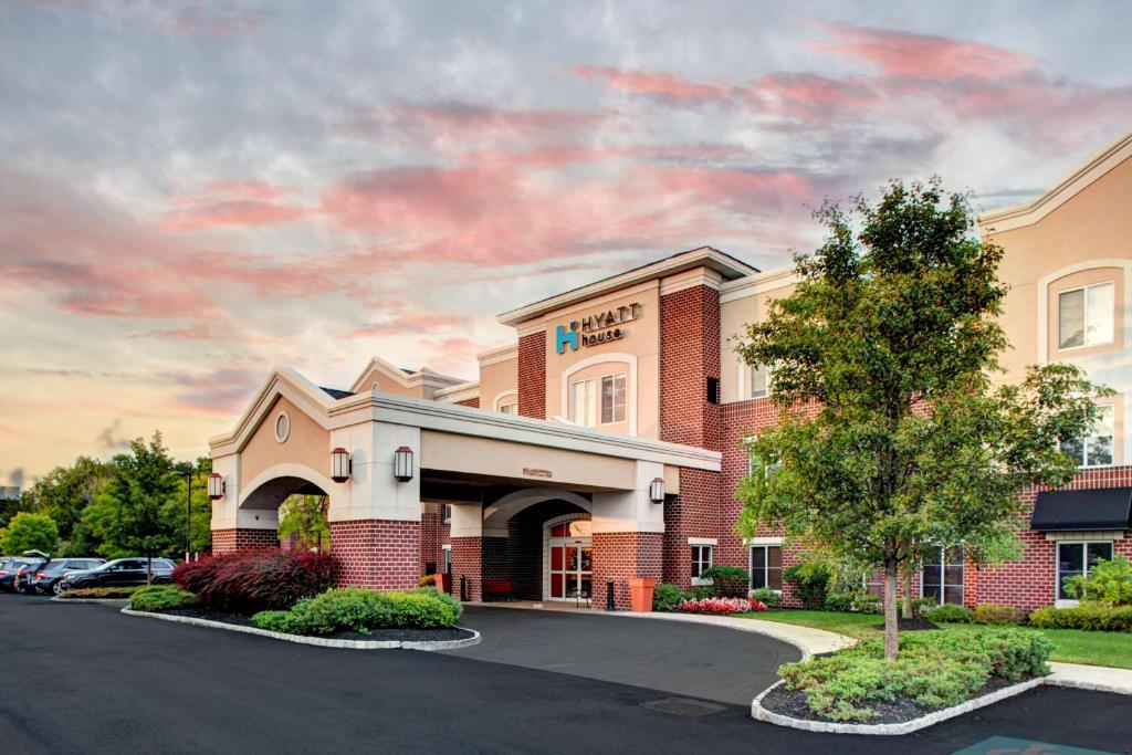 Hyatt House Branchburg - main image