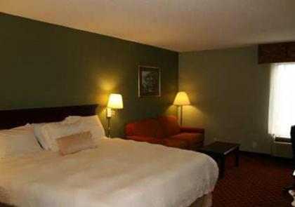 Hampton Inn - Hillsville - image 12