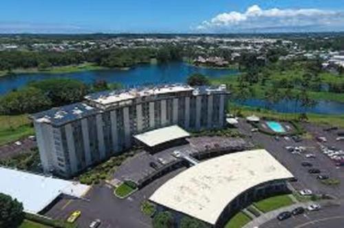 Downtown Hilo Condo Walk to Beaches - main image