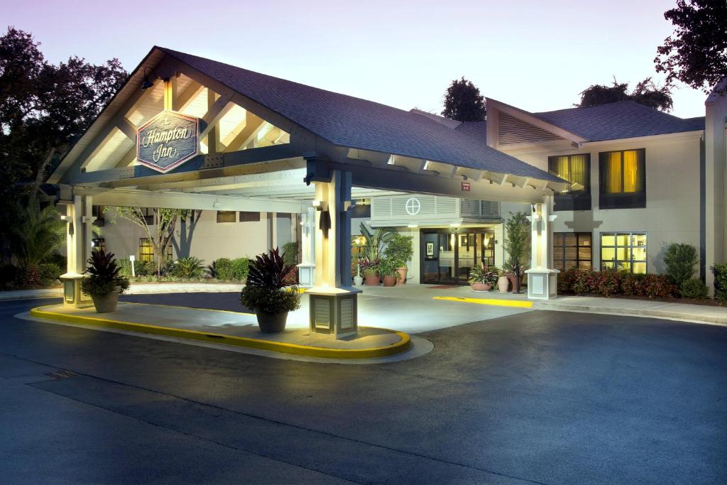 Hampton Inn Hilton Head - main image