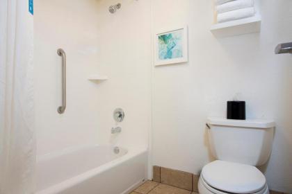 Hampton Inn Hilton Head - image 2