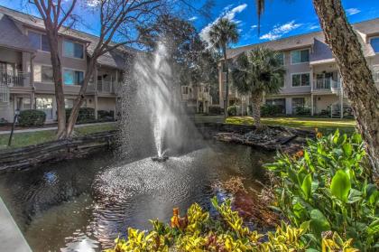 82 Courtside 2 BR Forest Beach Condo - image 5