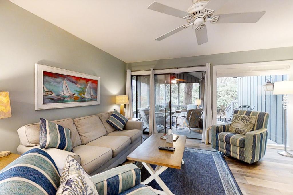 Hickory Cove 8 - image 3