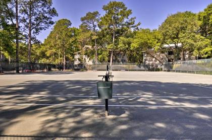 Hilton Head Condo with Pool Hot Tub - Walk to Beach! - image 13