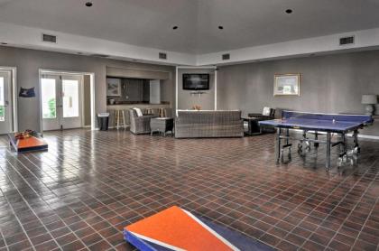 Hilton Head Condo with Pool Hot Tub - Walk to Beach! - image 14