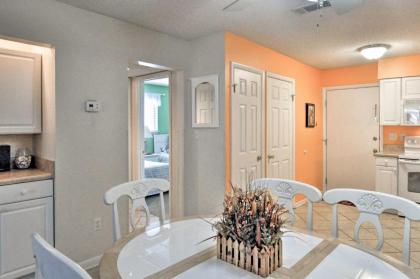 Hilton Head Condo with Pool Hot Tub - Walk to Beach! - image 6