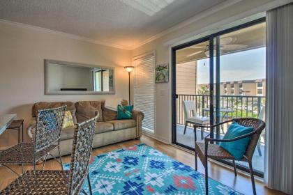 Hilton Head Island Condo with Pool - Steps to Beach! - image 14