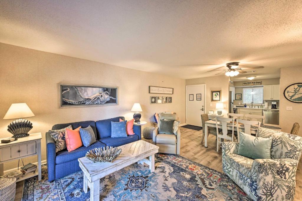 Hilton Head Condo with Lagoon View - Near Beach! - image 4