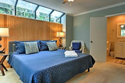 Updated Hilton Head Island Condo - Walk to Beach! - image 11