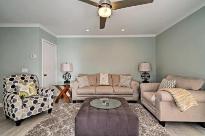 Updated Hilton Head Island Condo - Walk to Beach! - image 5