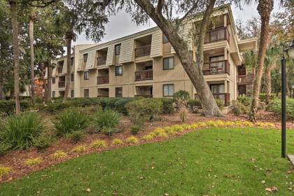 Hilton Head Villa - Walk to Beach and Restaurants! - image 8
