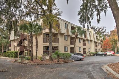 Hilton Head Villa - Walk to Beach and Restaurants! - image 9