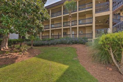 Hilton Head Resort Retreat with Top Amenities! - image 15