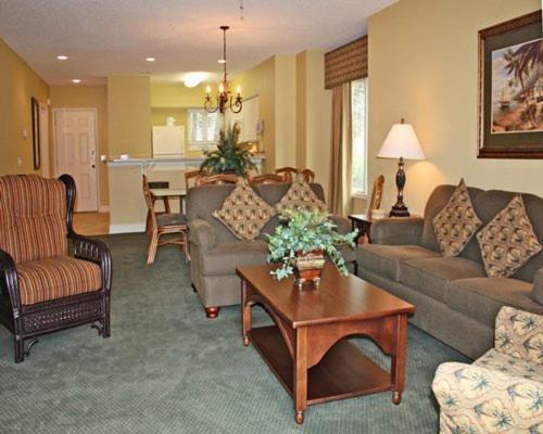 Premier Spacious Vacation Resort Villas on Hilton Head Island - image 7