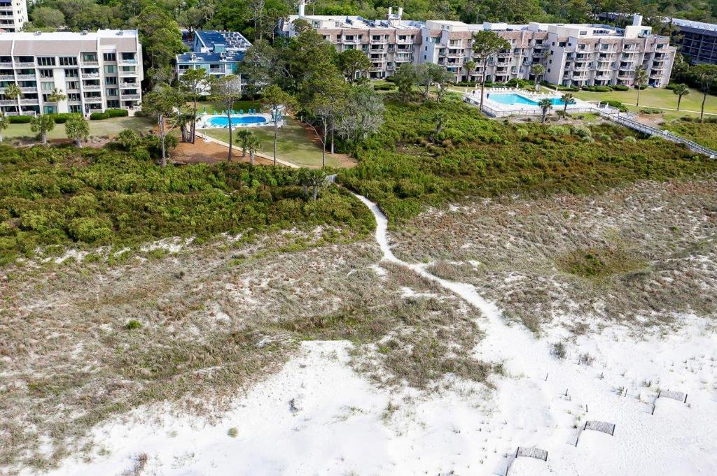 3B Beachwood Forest Beach 2 BR Oceanview - image 4