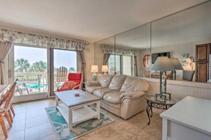 Beachfront Resort Condo with Ocean View Balcony South Carolina
