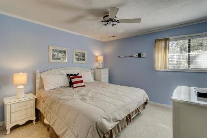144 The Greens 1 BR Shipyard Golf Condo - image 15