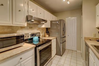 935 Cutter Court Harbourtown Sea Pines - image 9