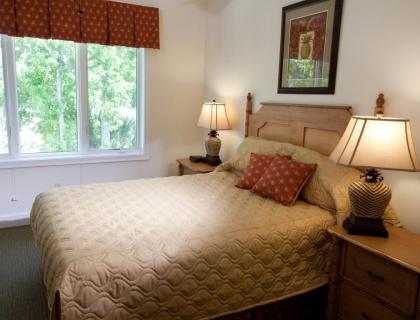 Convenient and Quiet Vacation Villa in Hilton Head - One Bedroom Villa #1 - image 11