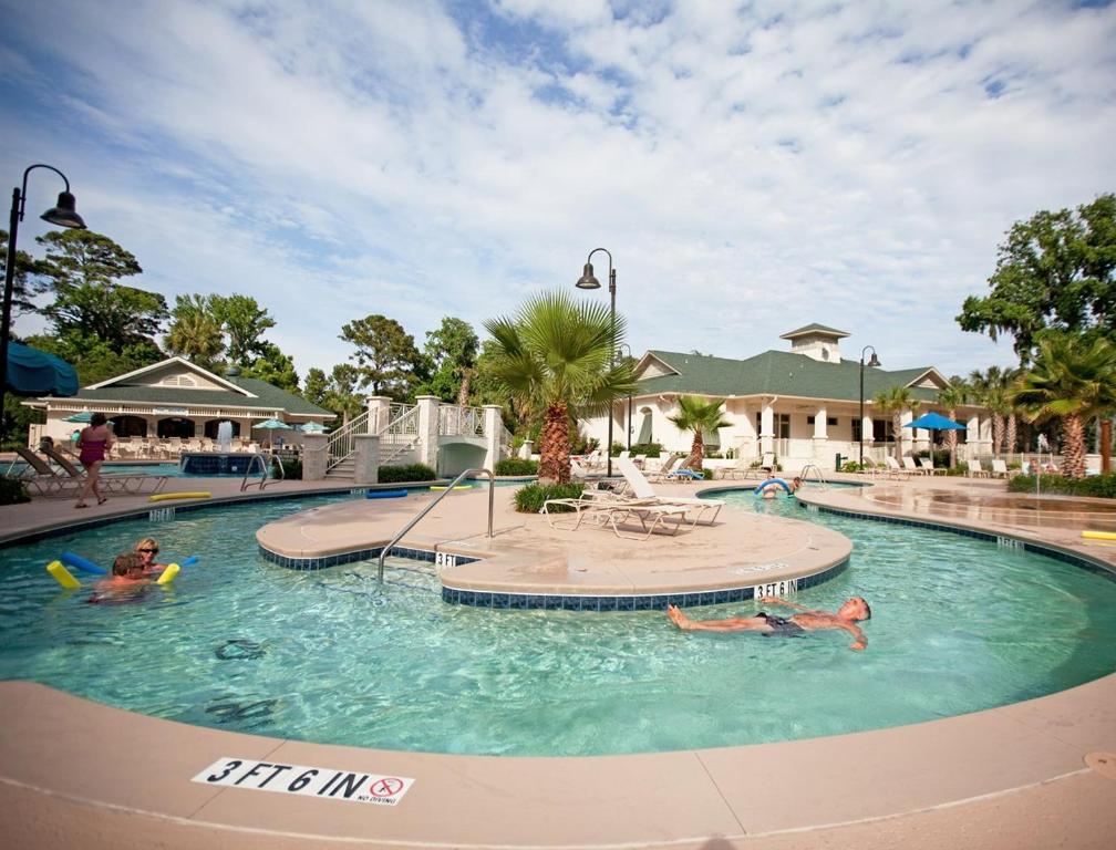 Convenient and Quiet Vacation Villa in Hilton Head - One Bedroom Villa #1 - image 2