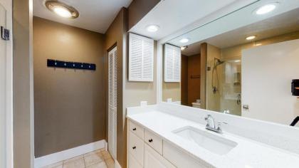 704 Queens Grant - image 11