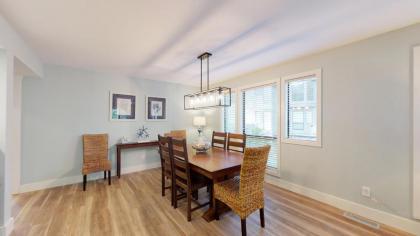 7809 Centre Court - image 12