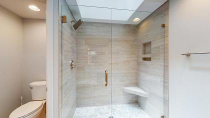 7621 Huntington Villas - image 12