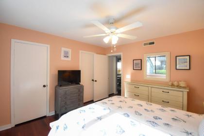 243 Turnberry Village - image 14